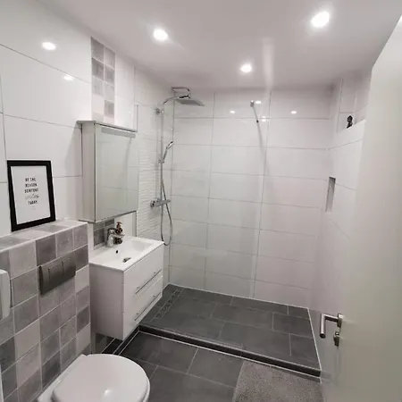 Suedstrandzauber - 2 Min Vom Suedstrand - Balkon - Free Pay Tv Apartmán Wilhelmshaven